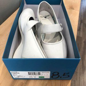 Souliers infirmière Nurse Mates 8,5